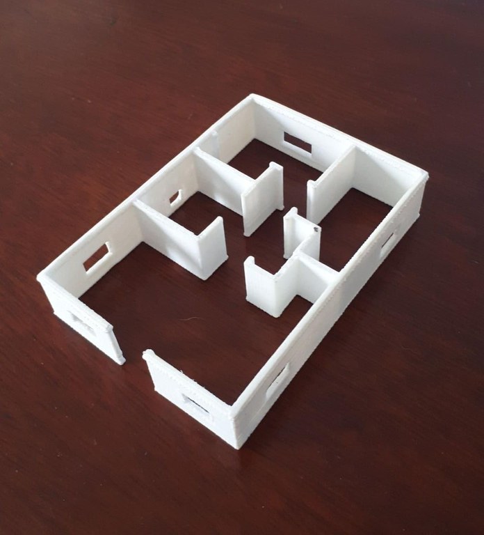 Impressão 3D da maquete de uma casa feita a partir de uma planta baixa - Imagem cedida por colaborador do projeto